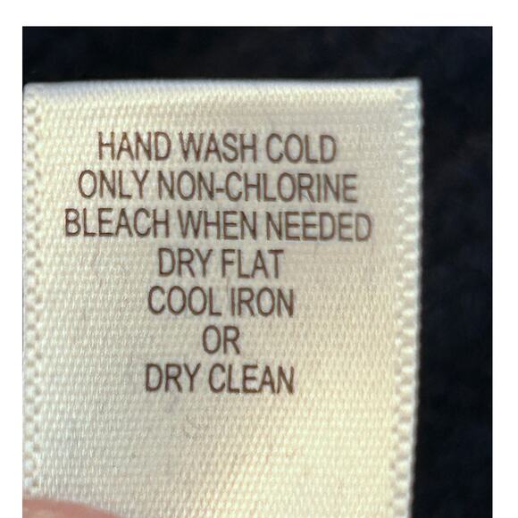 Banana Republic Men's Cable Knit Merino Wool Italian Yarn Sweater Size Medium - Picture 6 of 8